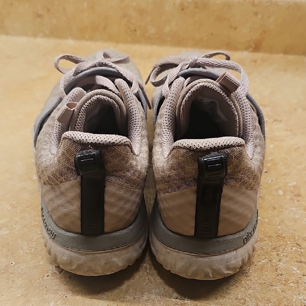 Nike (9) Gray & Pink Sneakers - Picture 3 of 5